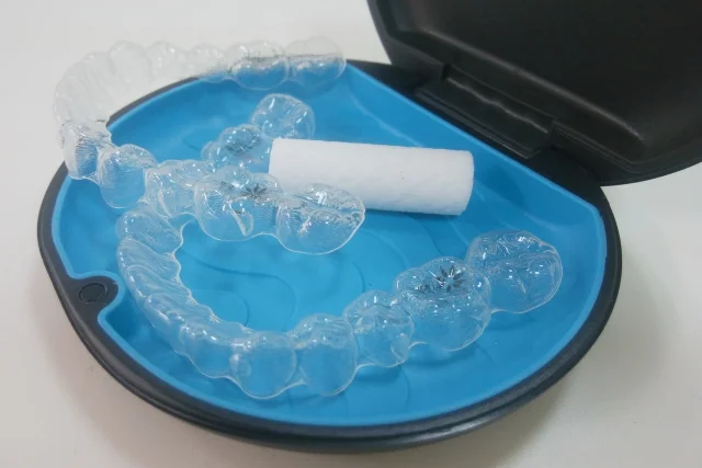 image | ルーチェマウスピース矯正歯科 リテーナーの使い方、交換のタイミング